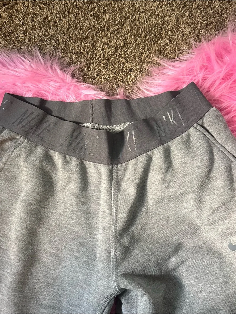 Nike Dri-FIT Gray Logo Waistband Sweatpants Small